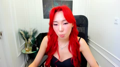 Snapshot of annareyli chatting on 06/26/26, 11:14 Anna online show from 06/26/26, 11:14
