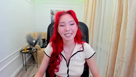 Snapshot of annareyli chatting on 07/06/26, 07:16 Anna online show from 07/06/26, 07:16