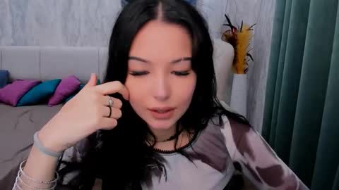 Snapshot of annarice chatting on 10/13/25, 08:25 Anna online show from 10/13/25, 08:25