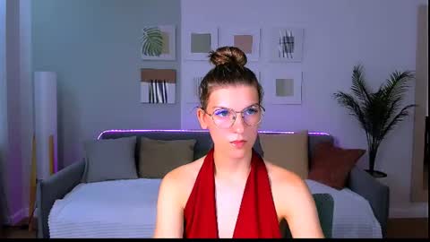 Im Anna online show from 06/25/26, 05:07