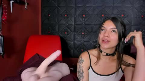 Snapshot of annavi_ chatting on 06/06/26, 07:07 Annavi online show from 06/06/26, 07:07