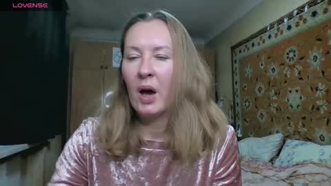 AnnaXLovers online show from 10/11/25, 11:09