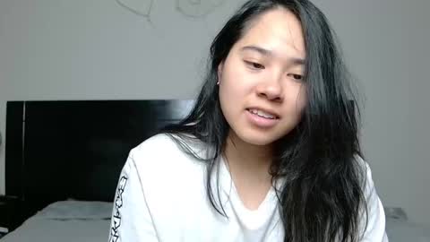 Anna online show from 11/05/25, 04:12