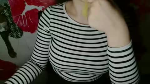 Bella online show from 12/01/25, 06:13