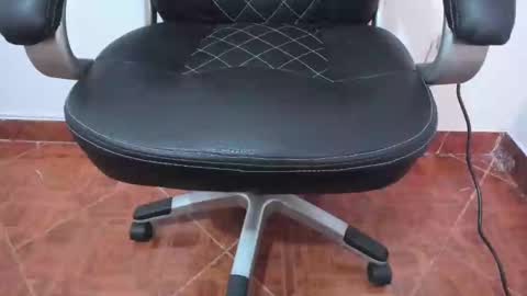 Anndy Hardy online show from 01/07/25, 07:17