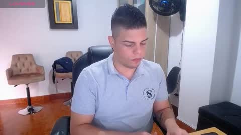 Anndy Hardy online show from 09/19/25, 09:37