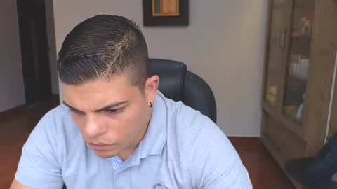 Anndy Hardy online show from 09/24/25, 08:56