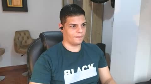 Anndy Hardy online show from 11/04/25, 09:25