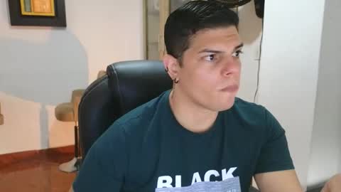 Anndy Hardy online show from 11/11/25, 08:20