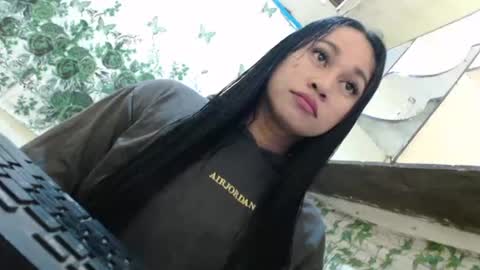 Snapshot of anne_hotaway chatting on 06/20/26, 06:54 anne_hotaway online show from 06/20/26, 06:54