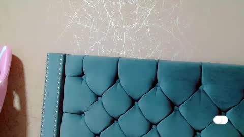       online show from 12/18/24, 11:19