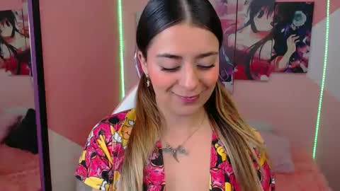 Snapshot of anne_lennon_ chatting on 01/25/25, 09:14 Anne online show from 01/25/25, 09:14