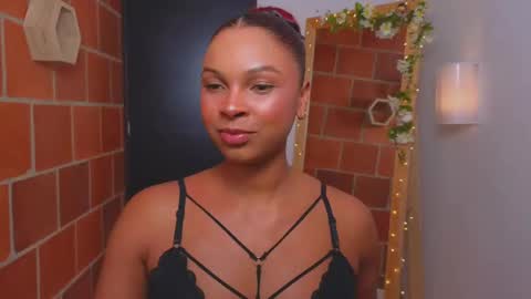 anne_rachel online show from 01/14/25, 09:09