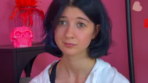Snapshot of anneavelin chatting on 07/10/26, 09:23 Anne online show from 07/10/26, 09:23