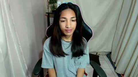 annebisyosa_angela online show from 01/19/26, 09:35