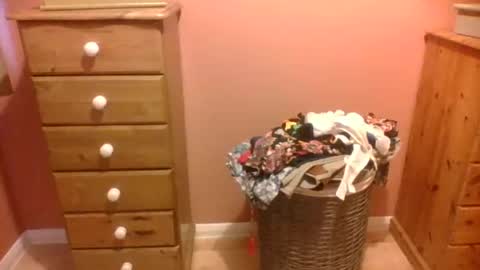 annecharlie online show from 10/19/25, 07:20