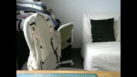 annecylake online show from 11/01/25, 12:51