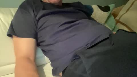 Snapshot of anned1991 chatting on 11/17/25, 10:48 anned1991 online show from 11/17/25, 10:48