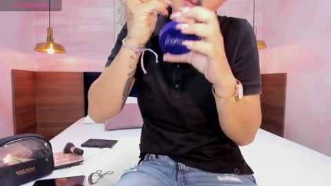 Anne online show from 01/18/25, 03:09