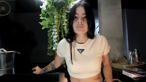 Anne online show from 10/20/25, 03:07