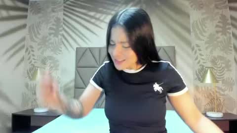 Snapshot of annedixie chatting on 06/30/26, 03:07 Anne online show from 06/30/26, 03:07