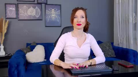 Anne online show from 12/03/25, 02:19