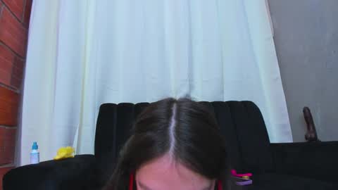 Annelise Hansen online show from 03/05/26, 01:34