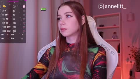 Snapshot of annelitt chatting on 12/15/24, 07:53 annelitt online show from 12/15/24, 07:53