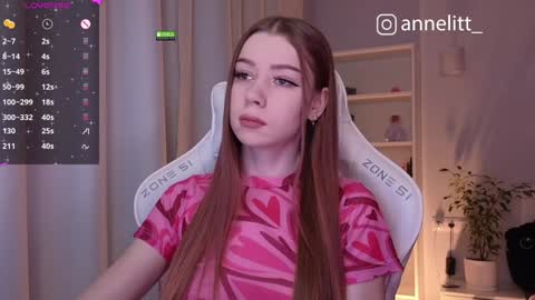 Snapshot of annelitt chatting on 12/17/24, 07:48 annelitt online show from 12/17/24, 07:48