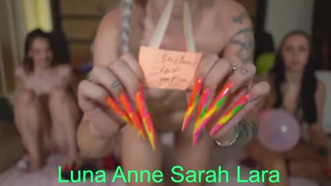 Annemanifique  Anne   Lara Kelly  online show from 12/31/24, 02:14