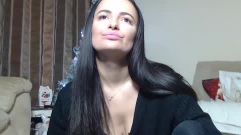 Snapshot of annesins chatting on 01/08/26, 05:59 annesins online show from 01/08/26, 05:59