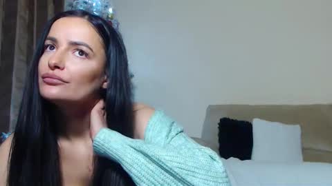 Snapshot of annesins chatting on 01/12/26, 05:07 annesins online show from 01/12/26, 05:07