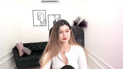 annetli online show from 09/29/25, 03:22