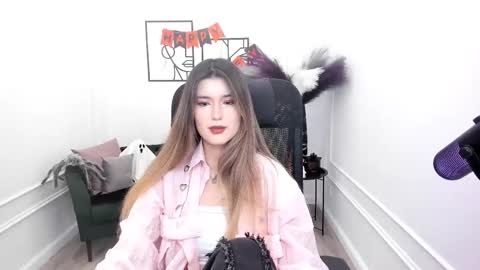 annetli online show from 10/22/25, 03:40