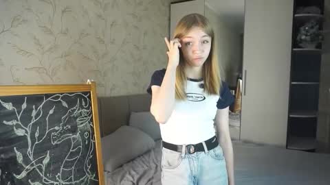 Eva online show from 10/23/25, 04:39