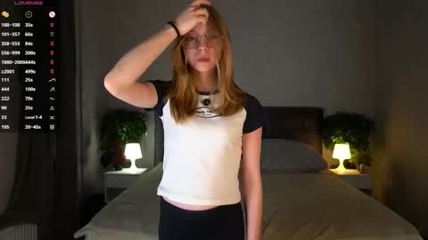 Eva online show from 11/24/25, 05:01