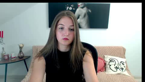 annewilsonn online show from 06/09/26, 04:35