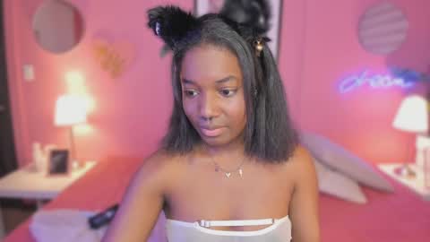 annia online show from 09/19/25, 08:42