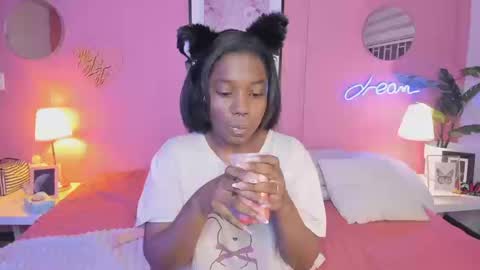 annia online show from 09/22/25, 08:44