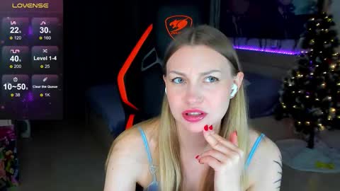 Snapshot of annie69kiss chatting on 02/11/26, 10:48 Annie online show from 02/11/26, 10:48