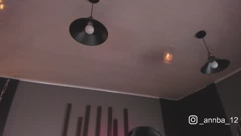 annie_barozzi online show from 09/18/25, 01:57