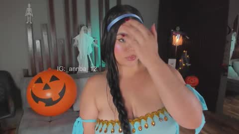 annie_barozzi online show from 10/31/25, 02:51