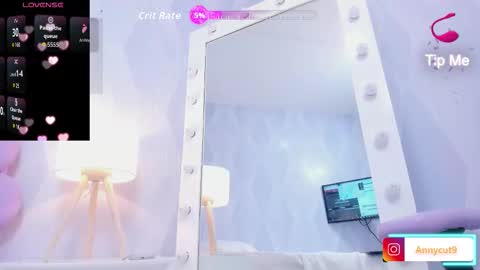 annie_cute18 online show from 12/16/25, 10:26