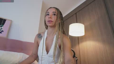 Annie online show from 07/02/26, 12:44