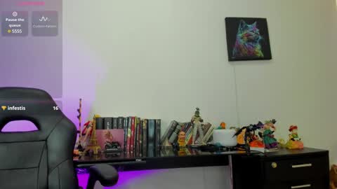 annie_loff online show from 01/09/25, 03:23