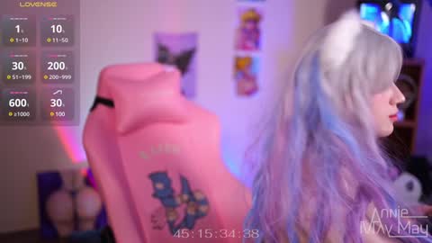 Snapshot of annie_may_may chatting on 01/25/25, 02:25 Annie May   online show from 01/25/25, 02:25