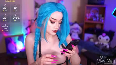 Snapshot of annie_may_may chatting on 02/25/25, 05:30 Annie May   online show from 02/25/25, 05:30