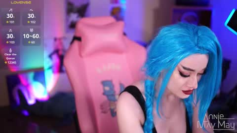 Snapshot of annie_may_may chatting on 03/02/25, 03:59 Annie May   online show from 03/02/25, 03:59