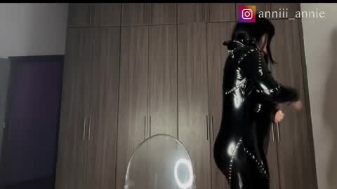 JEANNE no olvides seguirme dont forget follow me  uu online show from 01/08/26, 11:07