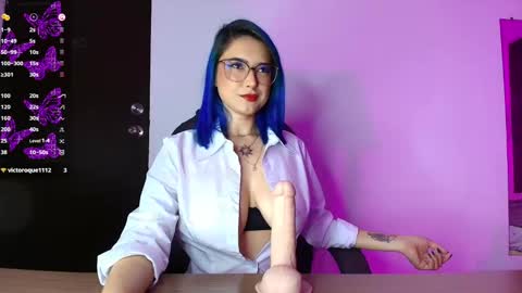 Annie  online show from 03/11/25, 12:06